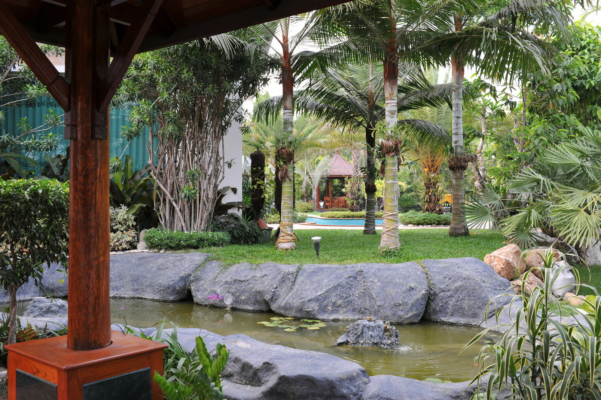 Palm Spring Resort Rangun Kültér fotó