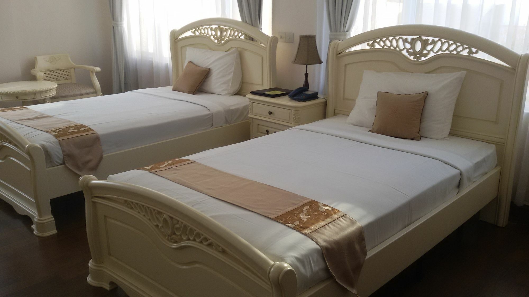 Palm Spring Resort Rangun Kültér fotó